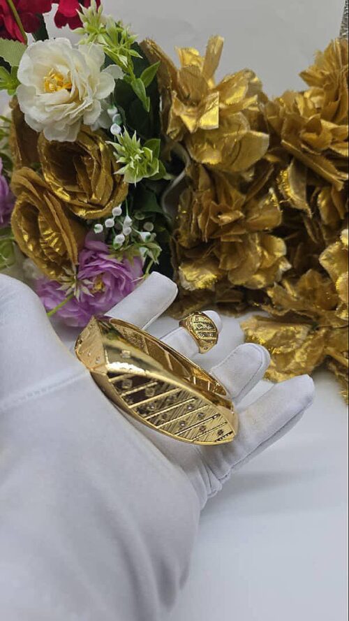 Bangle & Ring 24