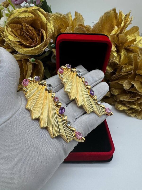 Earrings 82