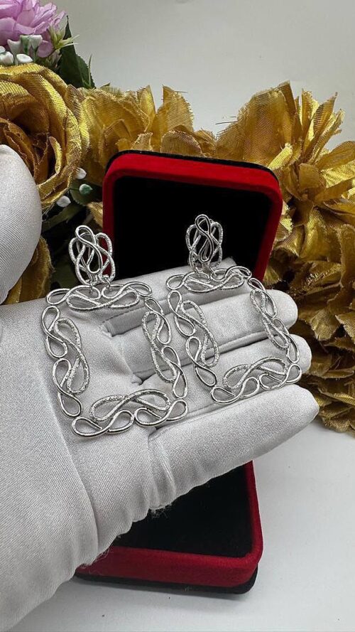 Earrings 84