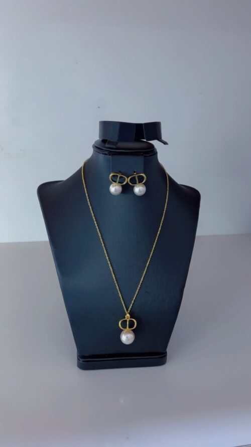 Earring & Pendant 40