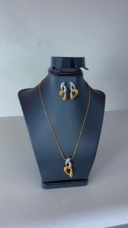Earring & Pendant 39